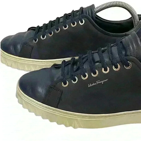 Salvatore Ferragamo Cube Italy Men's Navy Blue Leather  Low-Top Sneakers 7.5 M - Picture 15 of 15